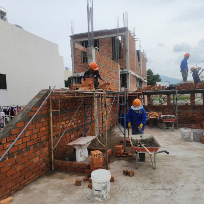 Xây dựng phần thô tại Bình Tân